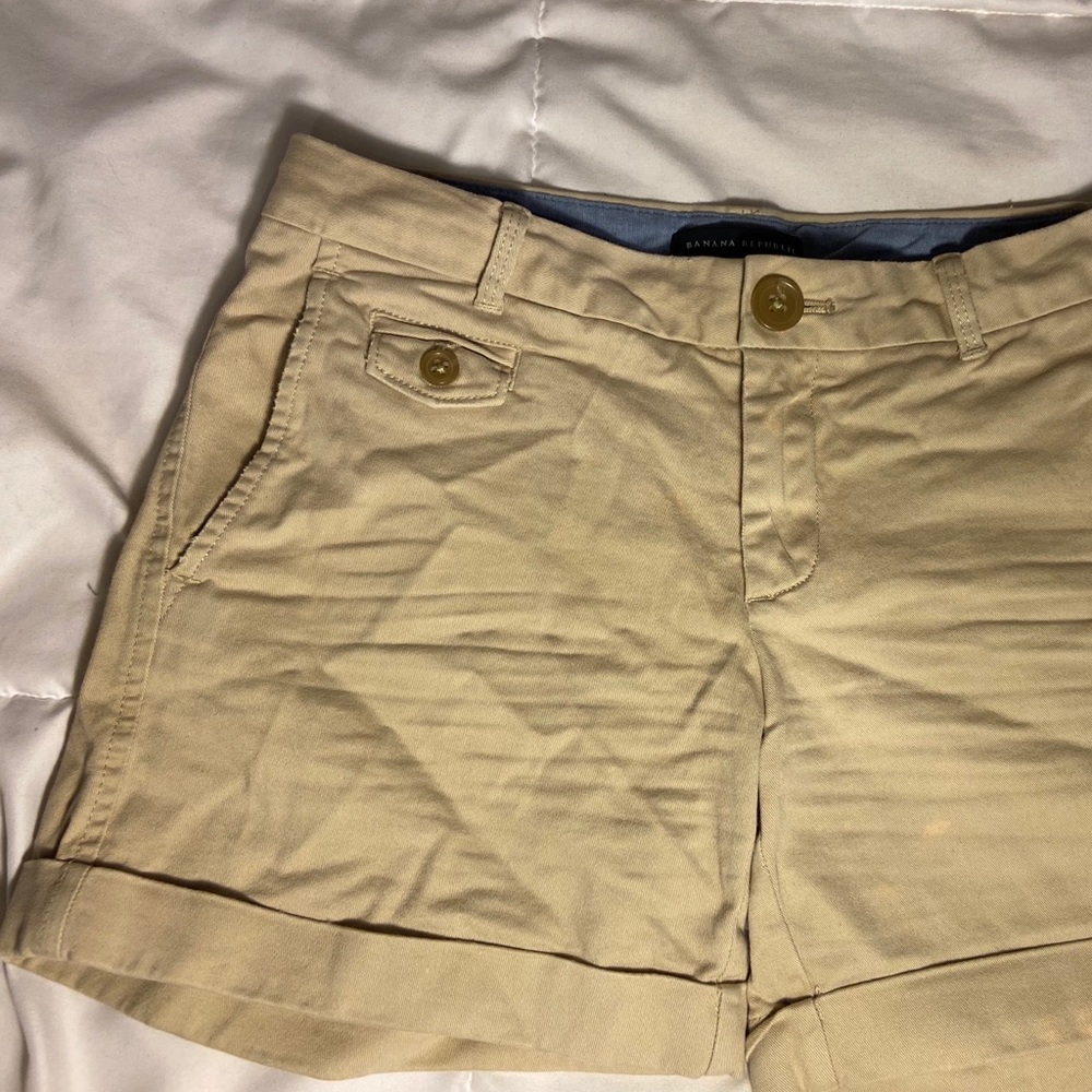 Banana Republic Tan shorts